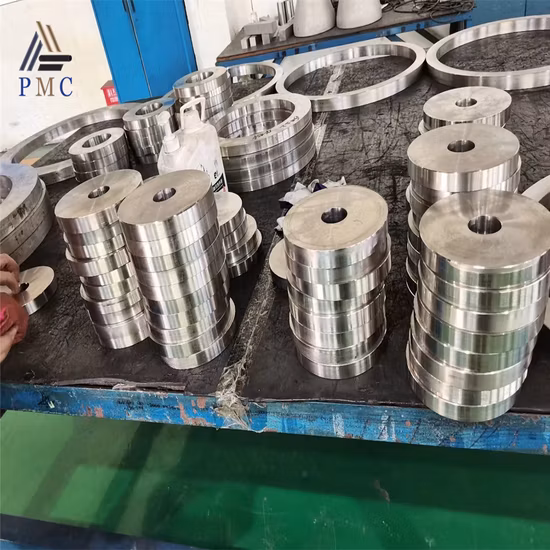 Hot Selling A106b/A53b Q345b Sch40 Carbon Alloy Seamless Steel Tube for Liquid Oil Water Delivery